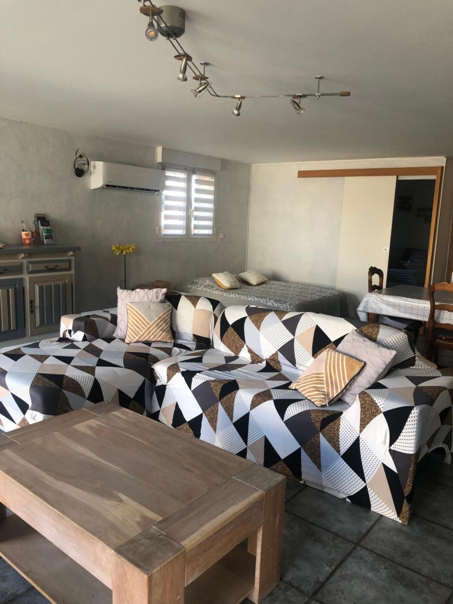 Appartement Lumineux Et Spacieux 埃尔讷 外观 照片